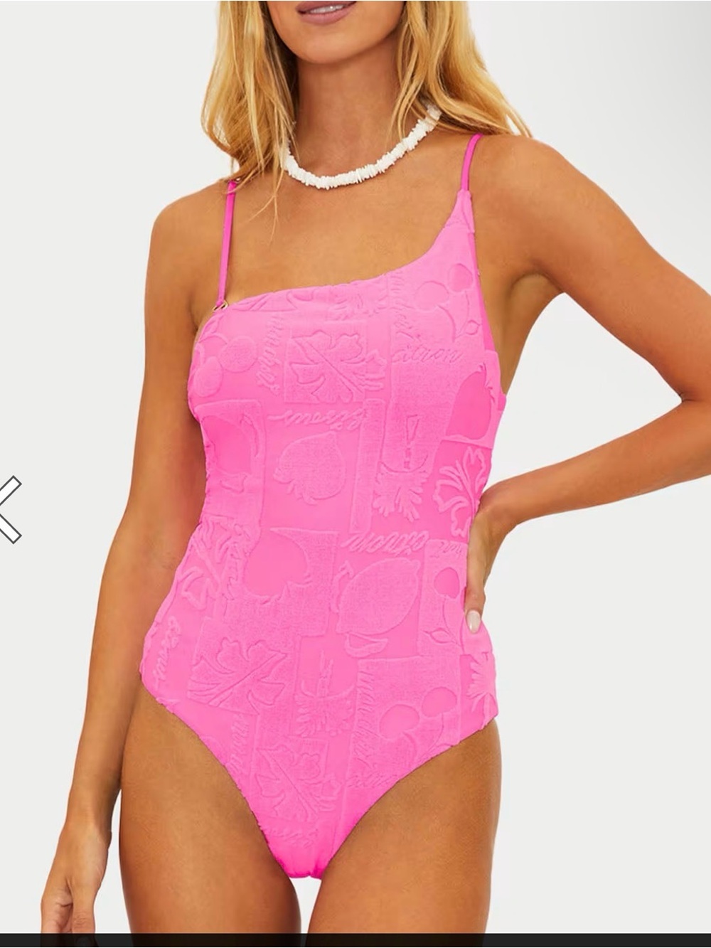 Beach Riot Athena One-Piece Swimsuit in Strawberry Stand size L